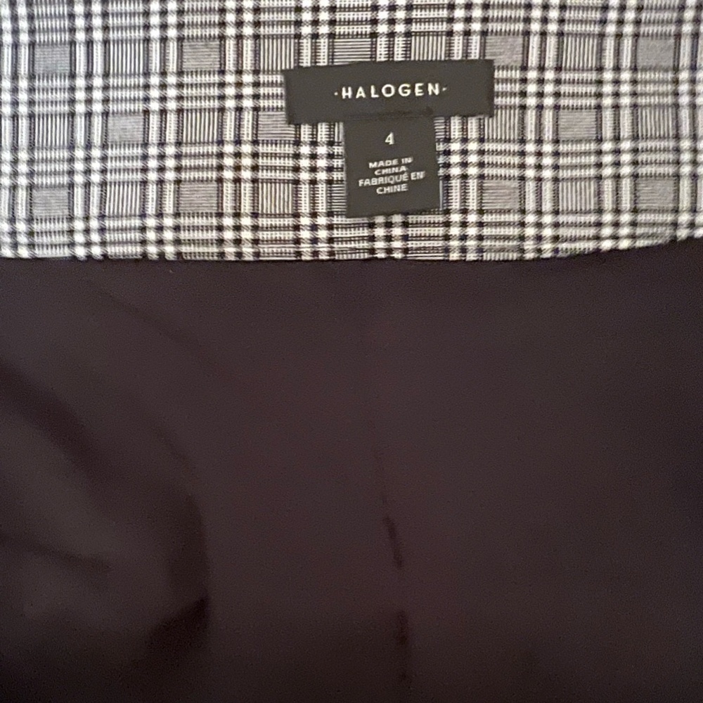 Skirt - Picture 3 of 4